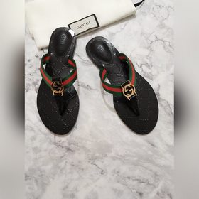 Gucci 2023s новейшая модель сандалий с тисненым ретро-узором из к