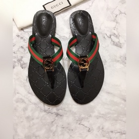 Gucci 2023s новейшая модель сандалий с тисненым ретро-узором из к