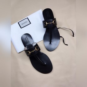 Gucci 2023s новейшая модель сандалий с тисненым ретро-плетением к