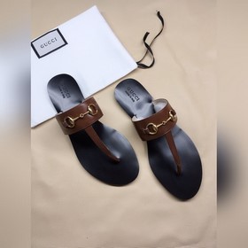 Gucci 2023s новейшая модель сандалий с тисненым ретро-узором из к
