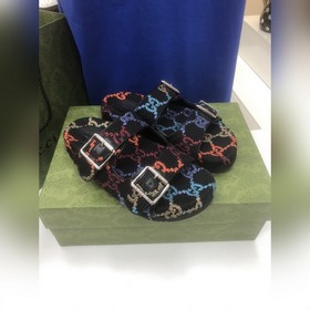 GUCCI Гуччи Официальный сайт последних новинок Летние сандалии ве
