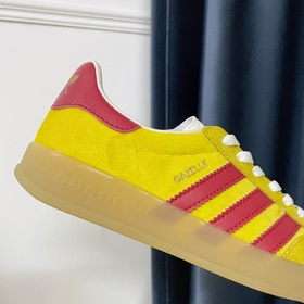 Совместная модель кроссовок adidas x Gucci Gazelle для пар Оригин