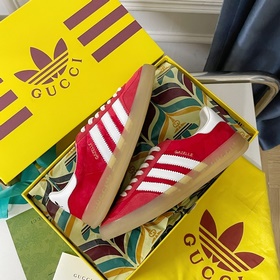 Совместная коллекция adidas x Gucci： кроссовки Gazelle для пар Ор