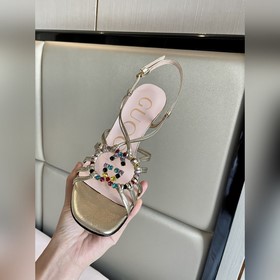 GUCCI 23 весенняя новинка： сандалии с кристаллами Сандалии «Isa» 