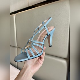 GUCCI 23 весенняя новинка： сандалии с кристаллами Сандалии «Isa» 