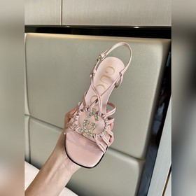 GUCCI 23 весенняя новинка — сандалии с кристаллами Сандалии «Isa»