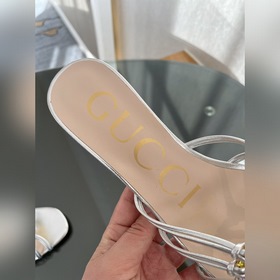 GUCCI 23 весенняя новинка — сандалии с кристаллами Сандалии «Isa»