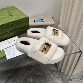2023 - Топовая версия： TNF x Gucci, совместная коллекция, тапочки