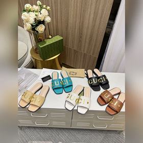 Новые тапочки Gucci с металлической застежкой с логотипом Gucci,