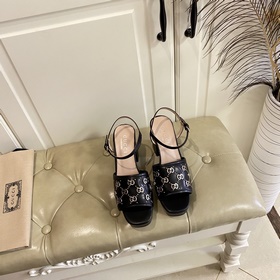 Новые сандалии Gucci, металлическая пряжка G, кожа овцы, подкладк