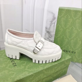 Электрически вышитые лодочки Gucci с двойным логотипом G отличают