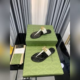Сандалии Gucci°Gucci ранней весны, классическая модель с плоской 