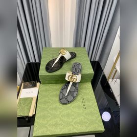 Сандалии Gucci°Gucci ранней весны, классическая модель с плоской 