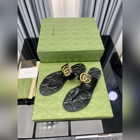 Сандалии Gucci°Gucci ранней весны, классическая модель с плоской 