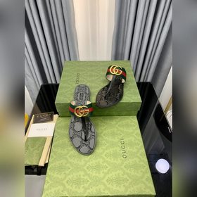 Сандалии Gucci°Gucci ранней весны, классическая модель с плоской 