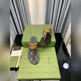 Сандалии Gucci°Gucci ранней весны, классическая модель с плоской 