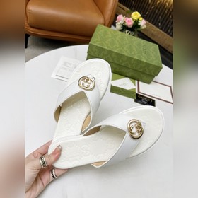 Новые сандалии Gucci 2023. Переплетенные буквы G являются классич
