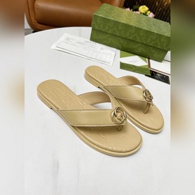 Новые сандалии Gucci 2023. Переплетенные буквы G являются классич
