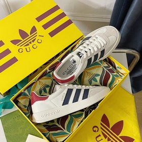 Совместная коллекция adidas x Gucci： кроссовки Gazelle для пар Ор