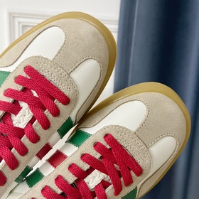 Совместная коллекция adidas x Gucci： кроссовки Gazelle для пар Ор