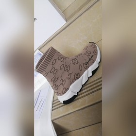 Новая модель для пар от Paris Maison, с утолщенной верхней частью