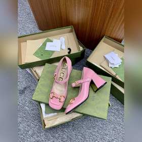 GUCCl Гуччи Новые туфли с пряжкой виде конской уздечки, с квадрат