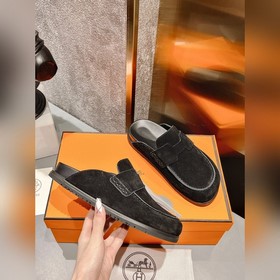HERMES Hermes милые тапочки. Летом очень нужны универсальные тапо