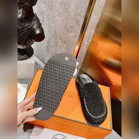 HERMES Hermes милые тапочки. Летом очень нужны универсальные тапо