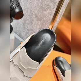 HERMES Hermes милые тапочки. Летом очень нужны универсальные тапо