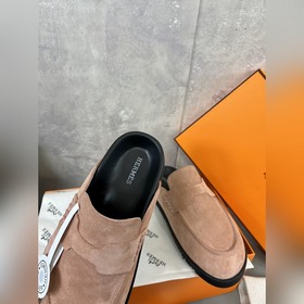 HERMES Hermes милые полусабо. Новые полусандалии от Hermes, высок