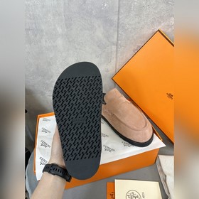 HERMES Hermes милые полусабо. Новые полусандалии от Hermes, высок