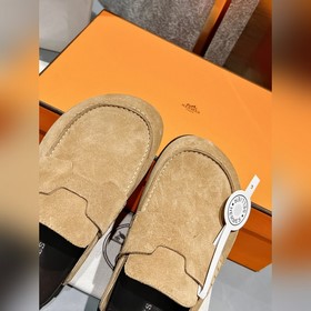 HERMES Hermes милые тапочки. Летом очень нужны универсальные тапо