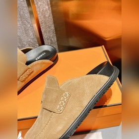 HERMES Hermes милые тапочки. Летом очень нужны универсальные тапо