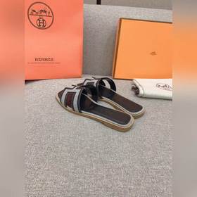 Классическая модель H от Hermes, приобретенная в оригинальном исп