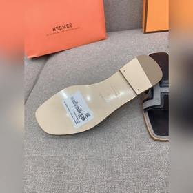 Классическая модель H от Hermes, приобретенная в оригинальном исп