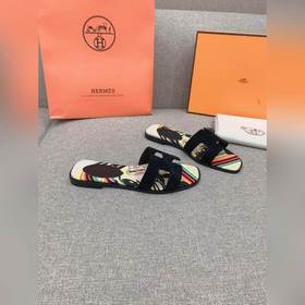 Классическая модель H от Hermes, приобретенная в оригинале, разра