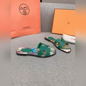 Классическая модель H от Hermes, приобретенная в оригинале для ра