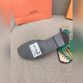 Классическая модель H от Hermes, приобретенная в оригинале для ра