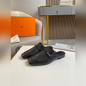 Hermes Groupie туфли-сабо с квадратным носком и H-образной пряжко