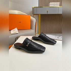 Hermes Groupie туфли-сабо с квадратным носком и H-образной пряжко