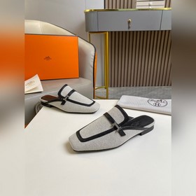 Hermes Groupie туфли-сабо с квадратным носком и H-образной пряжко