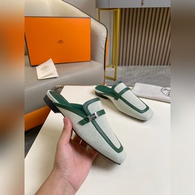 Hermes Groupie с квадратным носком и H-образной пряжкой, полусабо