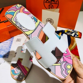 Hermès) Улучшена упаковка, улучшены фасон и качество материалов. 