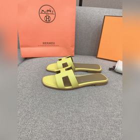Классическая модель H-拖 от Hermes, приобретенная в оригинальном и