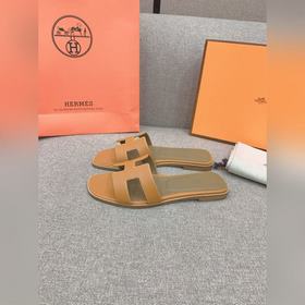 Классическая модель H-Сандалии от Hermes, приобретенная в оригина