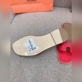 Классическая модель H-拖 от Hermes, приобретенная в оригинале для 