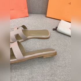 HERMES Hermes классическая модель H-образные сандалии, приобретен