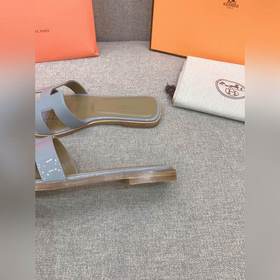 HERMES Hermes классическая модель H-образные сандалии, приобретен
