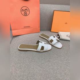 HERMES Hermes классическая модель H-образные сандалии, приобретен