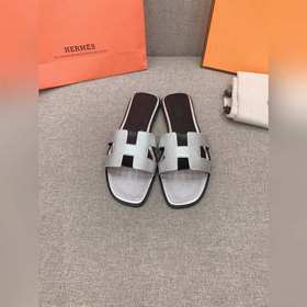 HERMES Hermes классическая модель H-образные сандалии, приобретен